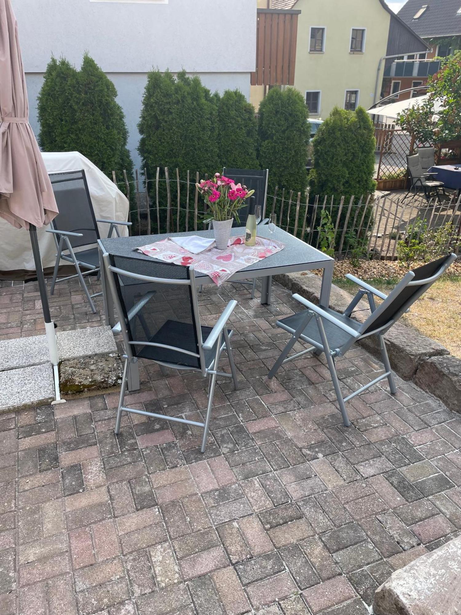 Apartament Schlafen Im Weinfass Ipsheim Zewnętrze zdjęcie